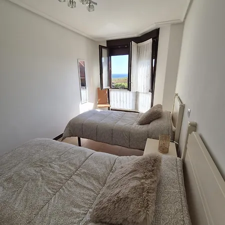 3 Y 2 Baños Fantásticas Vistas Noja