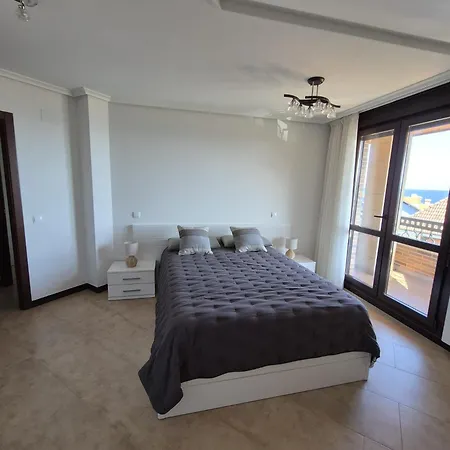 Duplex 3 Y 2 Banos Fantasticas Vistas *